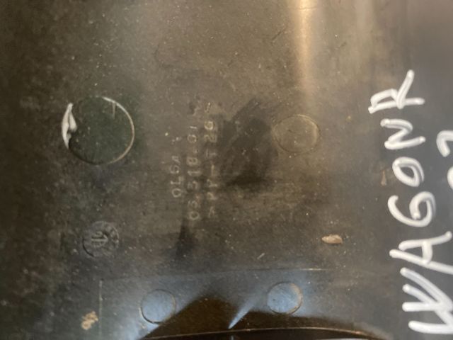 bontott SUZUKI WAGON R PLUS Pótféklámpa Idom