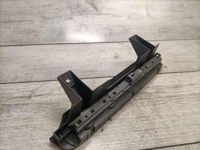 bontott SUZUKI WAGON R PLUS Pótféklámpa