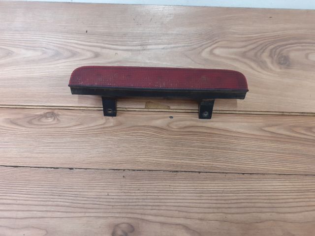 bontott SUZUKI WAGON R PLUS Pótféklámpa