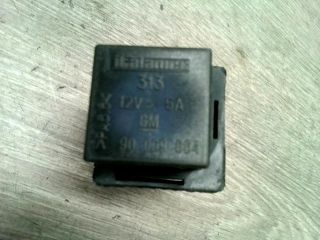 bontott SUZUKI WAGON R PLUS Relé