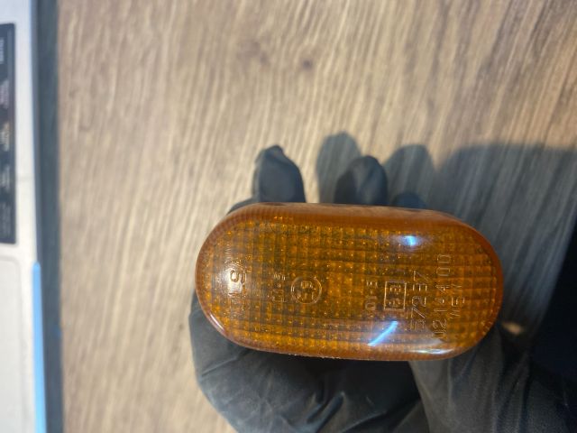 bontott SUZUKI WAGON R PLUS Sárvédő Irányjelző (Pozíciófüggetlen)