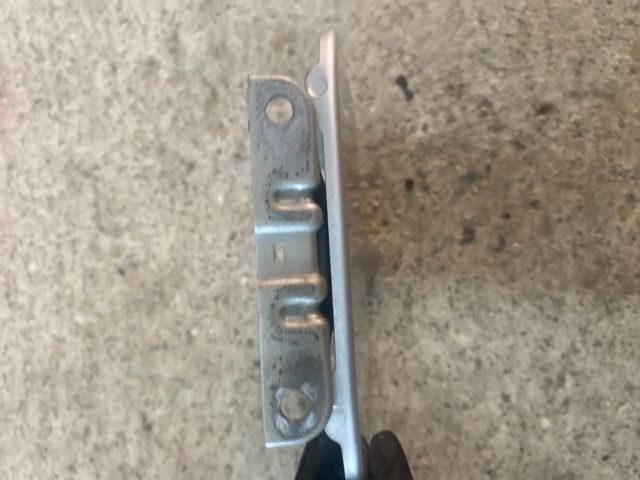 bontott SUZUKI WAGON R PLUS Tankajtó