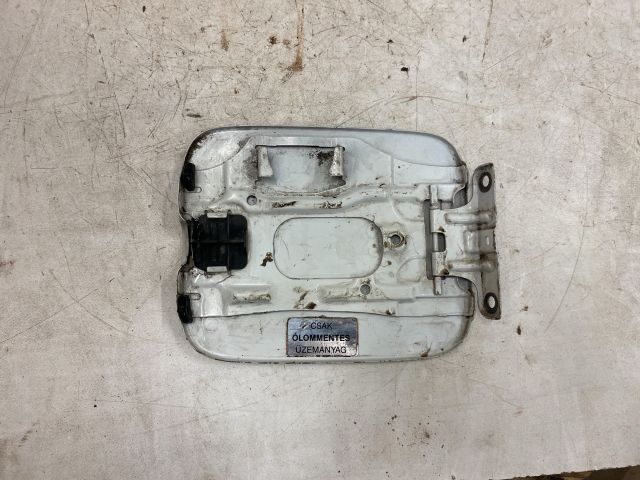 bontott SUZUKI WAGON R PLUS Tankajtó