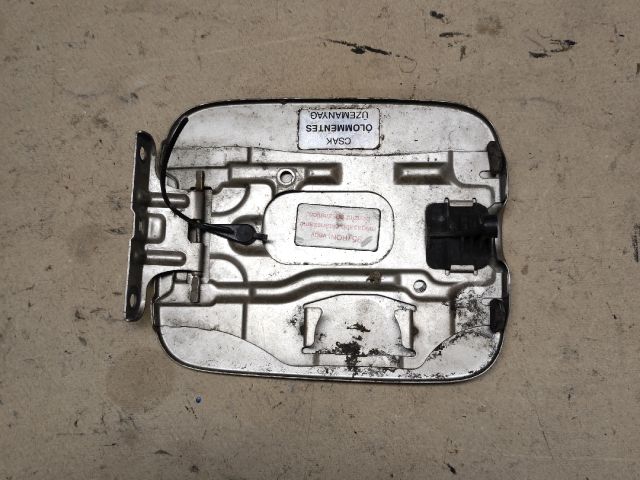 bontott SUZUKI WAGON R PLUS Tankajtó