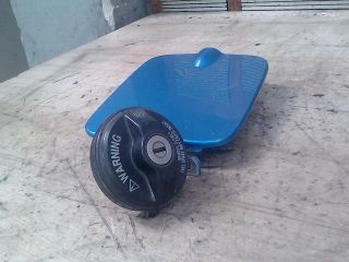 bontott SUZUKI WAGON R PLUS Tankajtó