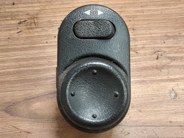 bontott SUZUKI WAGON R PLUS Tükör Kapcsoló