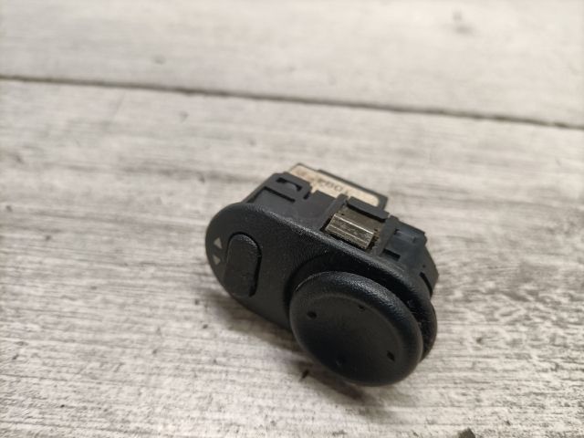 bontott SUZUKI WAGON R PLUS Tükör Kapcsoló