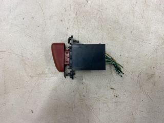 bontott SUZUKI WAGON R PLUS Vészvillogó Kapcsoló