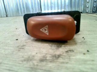 bontott SUZUKI WAGON R PLUS Vészvillogó Kapcsoló