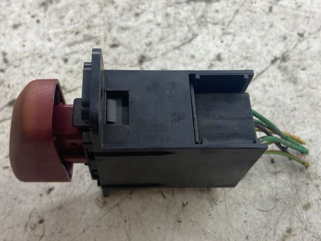 bontott SUZUKI WAGON R PLUS Vészvillogó Kapcsoló