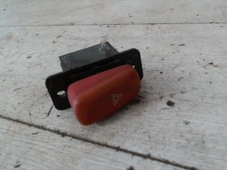 bontott SUZUKI WAGON R PLUS Vészvillogó Kapcsoló