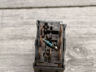 bontott SUZUKI WAGON R PLUS Vészvillogó Kapcsoló