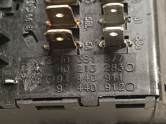 bontott SUZUKI WAGON R PLUS Világítás Kapcsoló