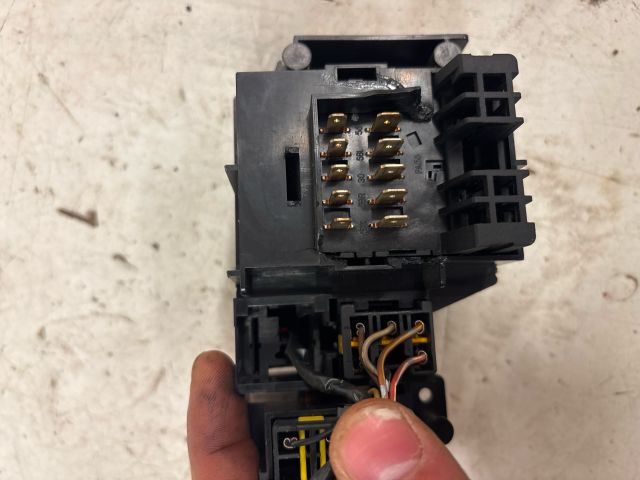 bontott SUZUKI WAGON R PLUS Világítás Kapcsoló