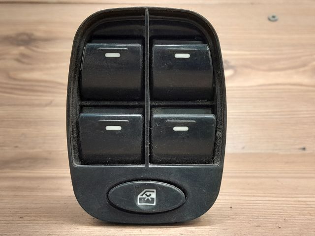 bontott TATA (TELCO) INDIGO Ablakemelő Kapcsoló Négyes / Kettes