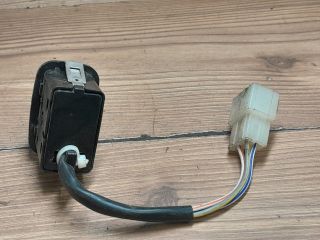 bontott TATA (TELCO) INDIGO Bal hátsó Ablakemelő Kapcsoló