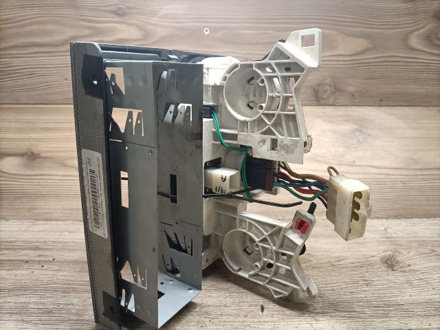 bontott TATA (TELCO) INDIGO Fűtéskapcsoló (manuális klímás)