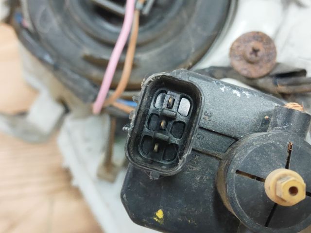 bontott TATA (TELCO) INDIGO Jobb Fényszóró