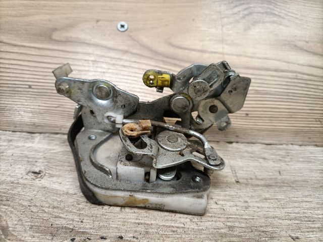 bontott TATA (TELCO) INDIGO Jobb hátsó Ajtózár