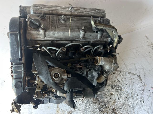 bontott TATA (TELCO) SAFARI Motor (Fűzött blokk hengerfejjel)