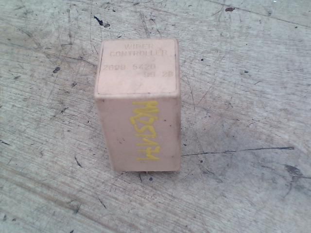 bontott TATA (TELCO) TELCOLINE Ablaktörlő Relé