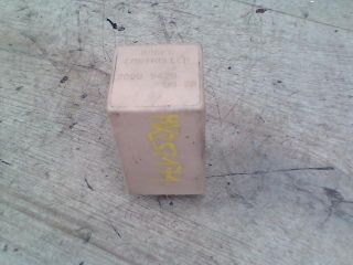 bontott TATA (TELCO) TELCOLINE Ablaktörlő Relé