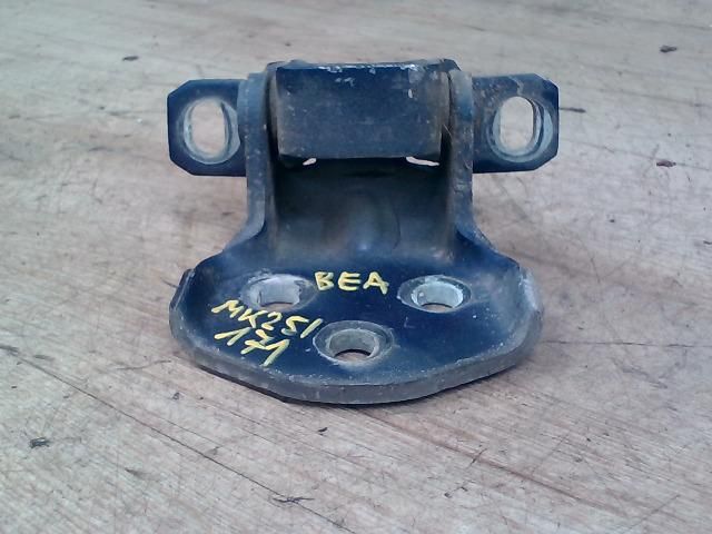 bontott TATA (TELCO) TELCOLINE Bal első Alsó Zsanér