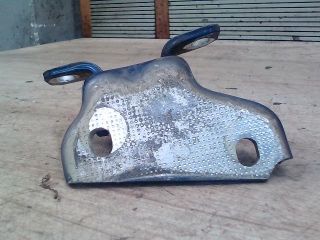 bontott TATA (TELCO) TELCOLINE Bal hátsó Felső Zsanér