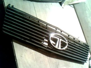 bontott TATA (TELCO) TELCOLINE Hűtőrács