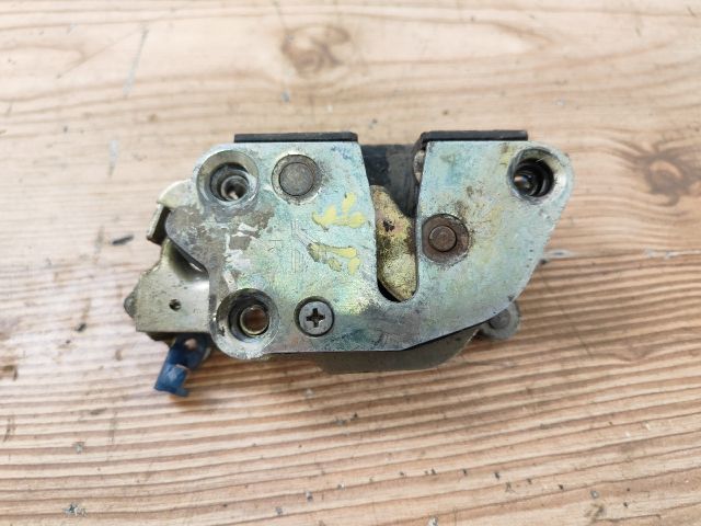 bontott TATA (TELCO) TELCOLINE Jobb első Ajtózár