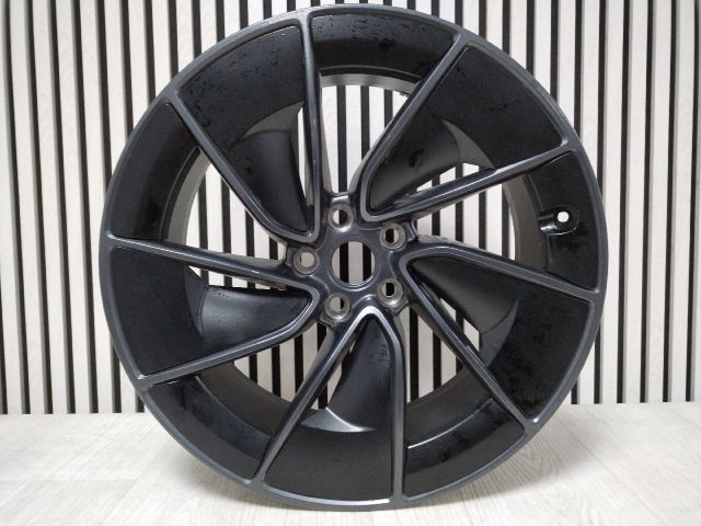 bontott TESLA 3 Alufelni (1 db)