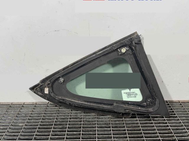 bontott TESLA 3 Bal C Oszlop