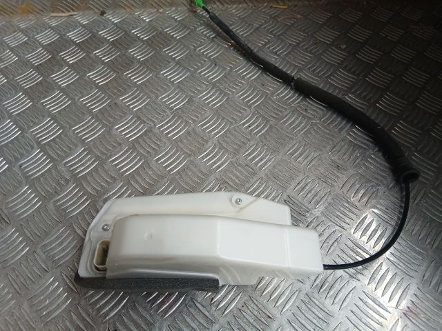 bontott TESLA 3 Bal első Ajtózár