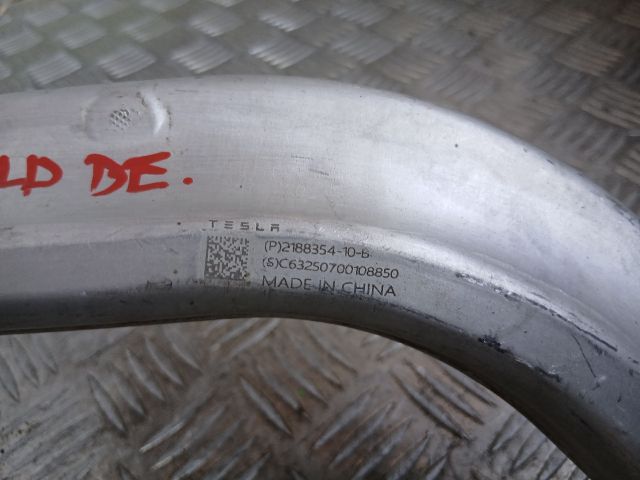 bontott TESLA 3 Bal első Alsó Lengőkar