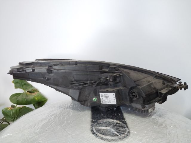 bontott TESLA 3 Bal Fényszóró