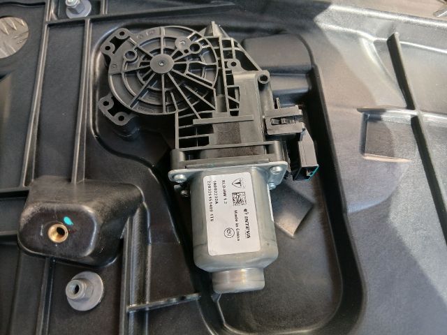 bontott TESLA 3 Bal hátsó Ablakemelő Szerkezet (Elektromos)