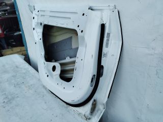 bontott TESLA 3 Bal hátsó Ajtó (Üres lemez)