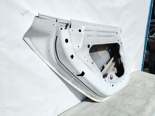 bontott TESLA 3 Bal hátsó Ajtó (Üres lemez)