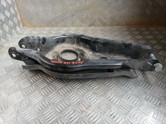 bontott TESLA 3 Bal hátsó Alsó Hátsó Lengőkar