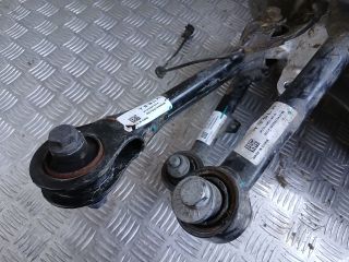 bontott TESLA 3 Bal hátsó Csonkállvány Kerékaggyal