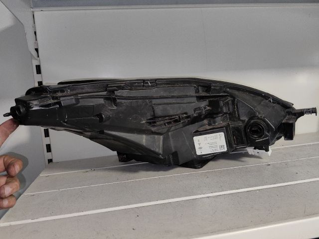 bontott TESLA 3 Bal Ledes Fényszóró