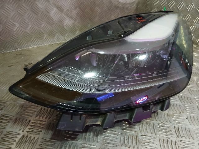 bontott TESLA 3 Bal Ledes Fényszóró