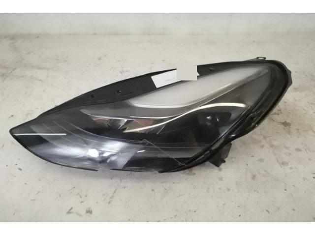 bontott TESLA 3 Bal Ledes Fényszóró