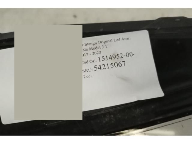 bontott TESLA 3 Bal Ledes Fényszóró