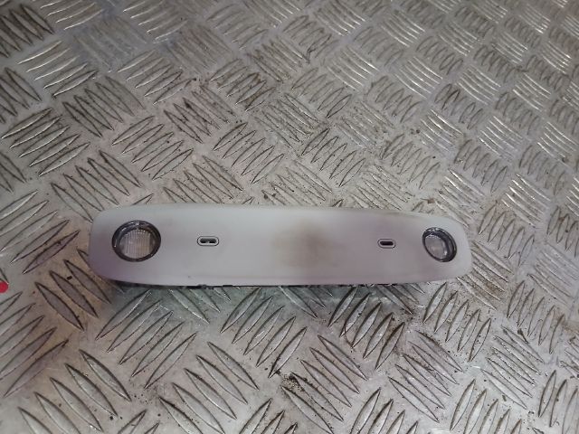 bontott TESLA 3 Beltér Világítás Hátsó