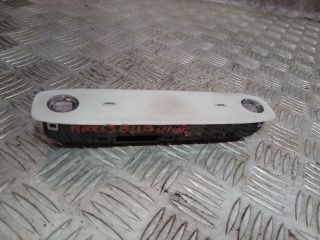 bontott TESLA 3 Beltér Világítás Hátsó