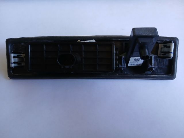 bontott TESLA 3 Csomagtér Nyitó Kar / Gomb