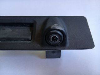 bontott TESLA 3 Csomagtér Nyitó Kar / Gomb