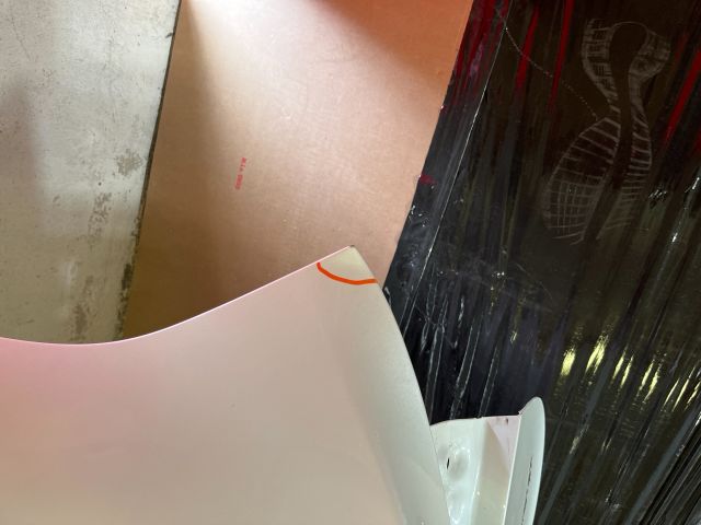 bontott TESLA 3 Csomagtérajtó (Üres lemez)