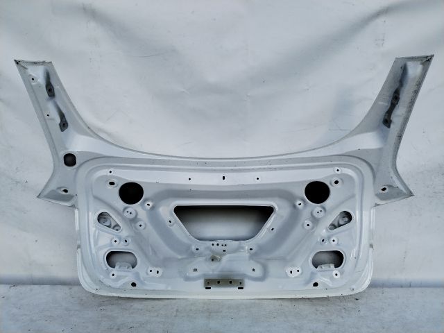 bontott TESLA 3 Csomagtérajtó (Üres lemez)